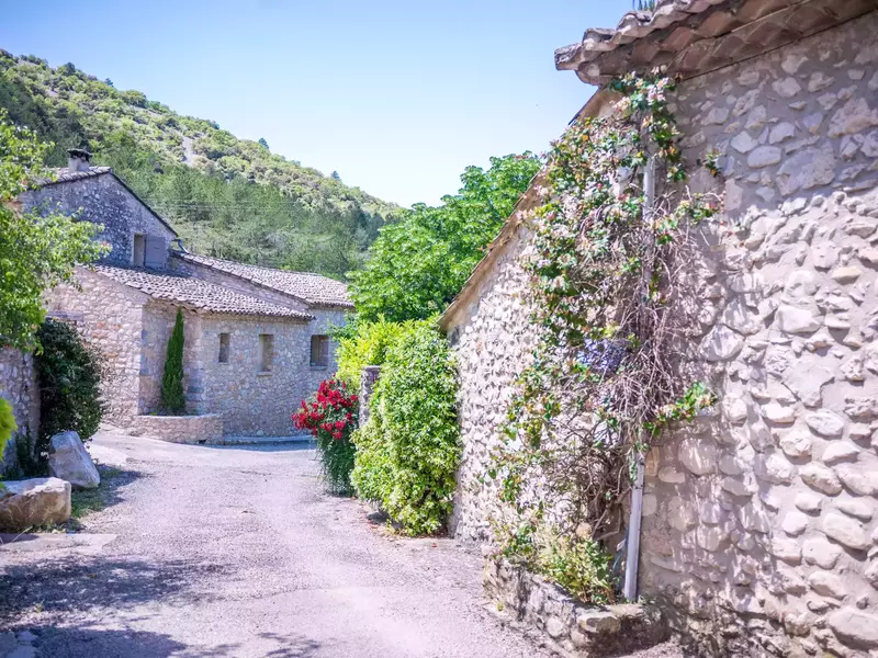 hameau_de_veaux_-_malaucene_-_location_maison_avec_piscine-129